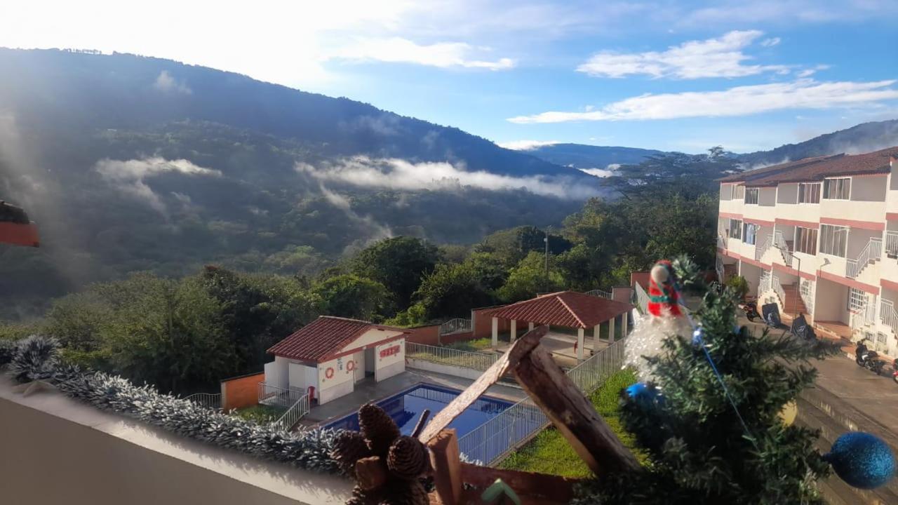 Apartamento De Lujo San Gil Exterior foto